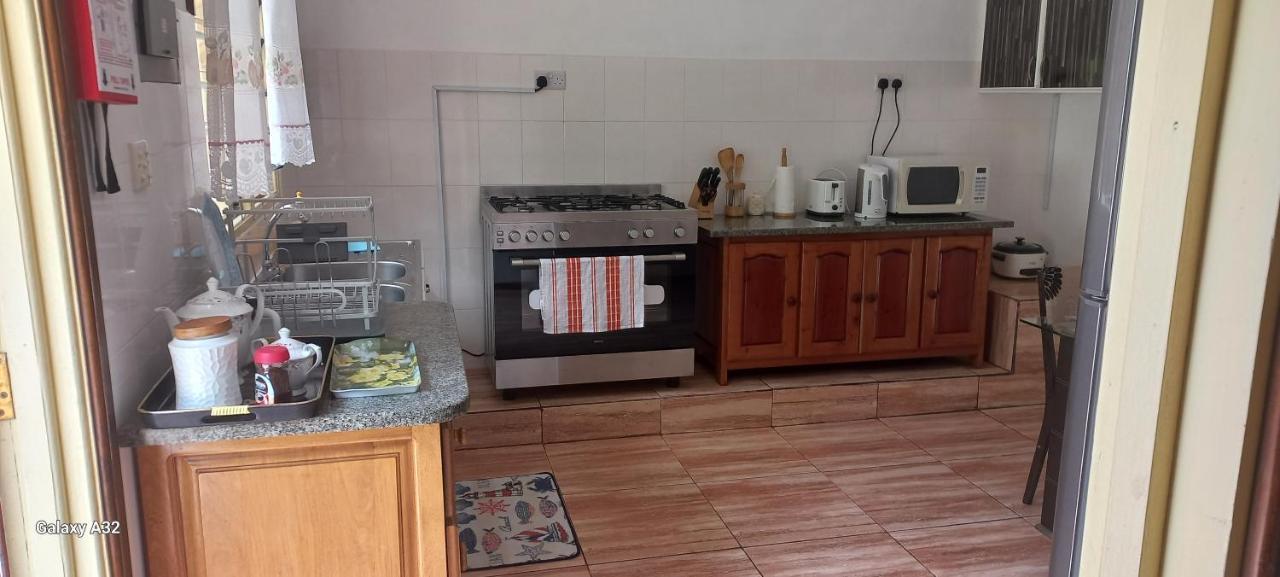 Loversnest Self Catering Anse aux Pins Zewnętrze zdjęcie