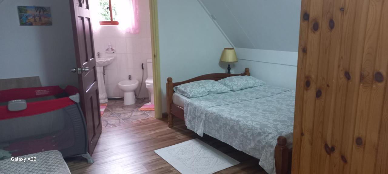 Loversnest Self Catering Anse aux Pins Zewnętrze zdjęcie